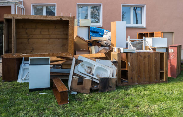 Best Yard Cleanup Services  in Hudson, IL